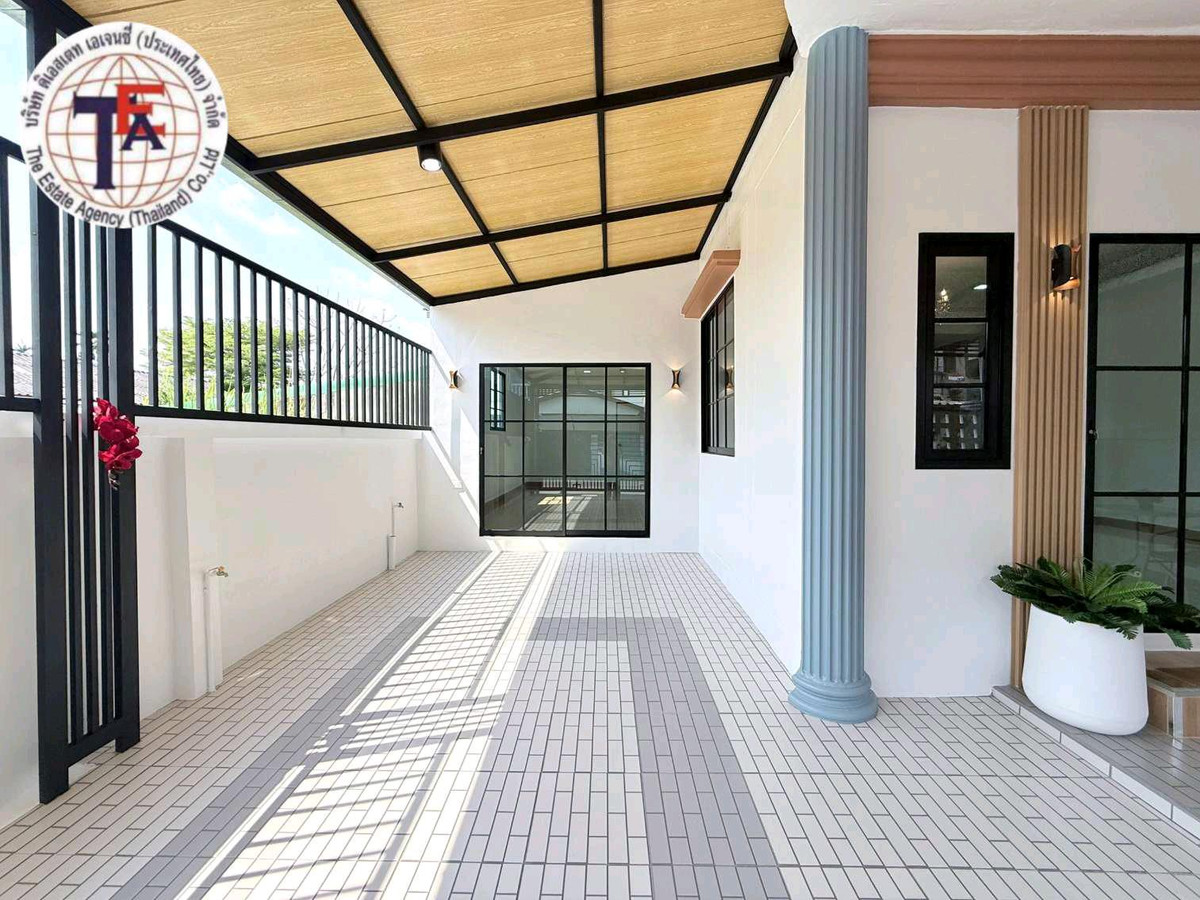 ขายทาวน์โฮมมีนบุรี-ร่มเกล้า : ขายทาวน์เฮ้าส์ 2 ชั้น หมู่บ้านเหมชาติ หลังมุม มิตรไมตรี ซอยวังอับดุลเลาะห์ หนองจอก โรงเรียนฝึกอาชีพกรุงเทพฯ  สำนักงานเขตหนองจอก โรงเรียน คาทอลิกสอนศาสนา  โรงพยาบาลเวชการุณรัศมิ์