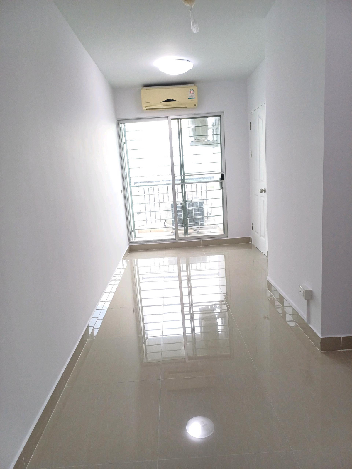 ขายคอนโดท่าพระ ตลาดพลู วุฒากาศ : คอนโด city home ท่าพระ
ห้องขนาด 48 ตารางเมตร 