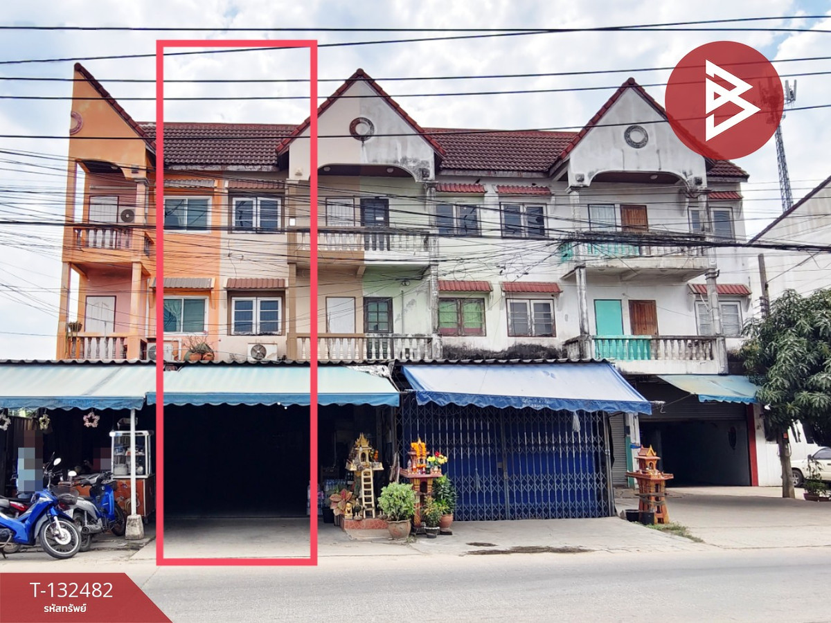For SaleShop HouseNakhon Pathom : Commercial building for sale, area 18 square meters, next to Khlong Mai Road, Sam Phran, Nakhon Pathom.