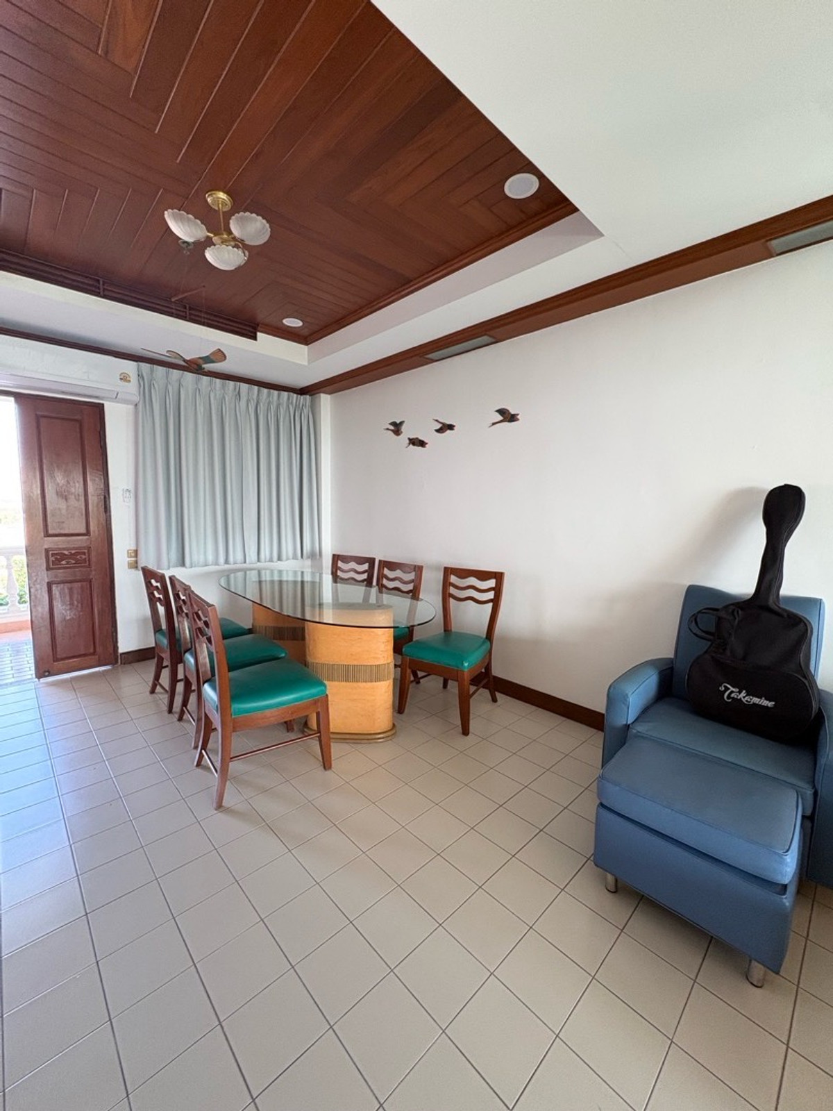 For SaleCondoHuahin, Prachuap Khiri Khan, Pran Buri : Selling at a special price that cannot be found.  Baan Somprasong Hua Hin