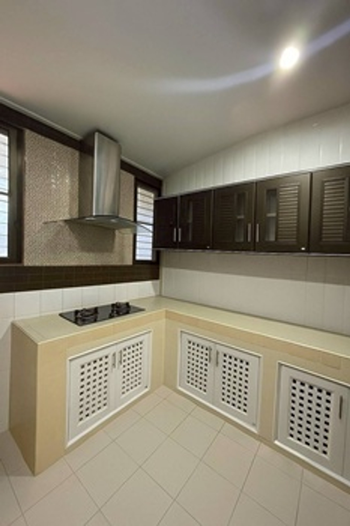 ขายโฮมออฟฟิศพัทยา บางแสน ชลบุรี สัตหีบ : โฮมออฟฟิศ 3 ชั้น (รวมชั้นดาดฟ้า) เนื้อที่ 82 ตารางวา อ.บ้านบึง จ.ชลบุรี ราคา 15,500,000 บาท