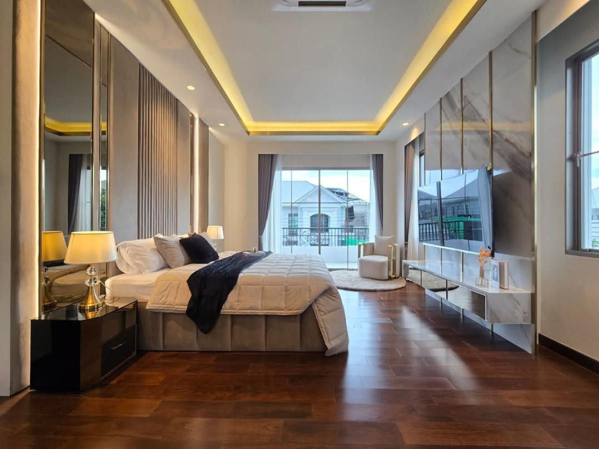 For SaleHouseLadkrabang, Suwannaphum Airport : For Sale House , PERFECT MASTERPIECE SUKHUMVIT 77 , wide frontage , Phra Khanong , Watthana , Bangkok ,   CX-123044