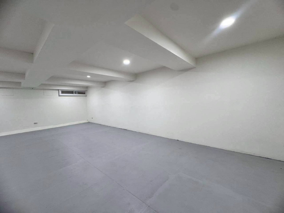 ขายอาคารพาณิชย์สยาม จุฬา สามย่าน : ขายด่วน ทาวน์เฮ้าส์ 7 ชั้น ย่านสยาม บรรทัดทอง พร้อมอยู่ (N.1989)