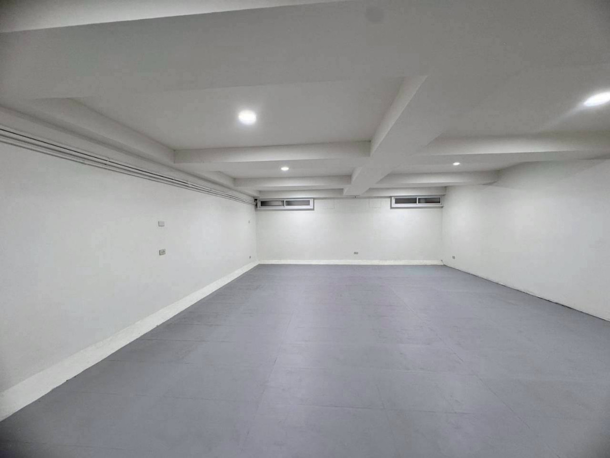 ขายอาคารพาณิชย์สยาม จุฬา สามย่าน : ขายด่วน ทาวน์เฮ้าส์ 7 ชั้น ย่านสยาม บรรทัดทอง พร้อมอยู่ (N.1989)