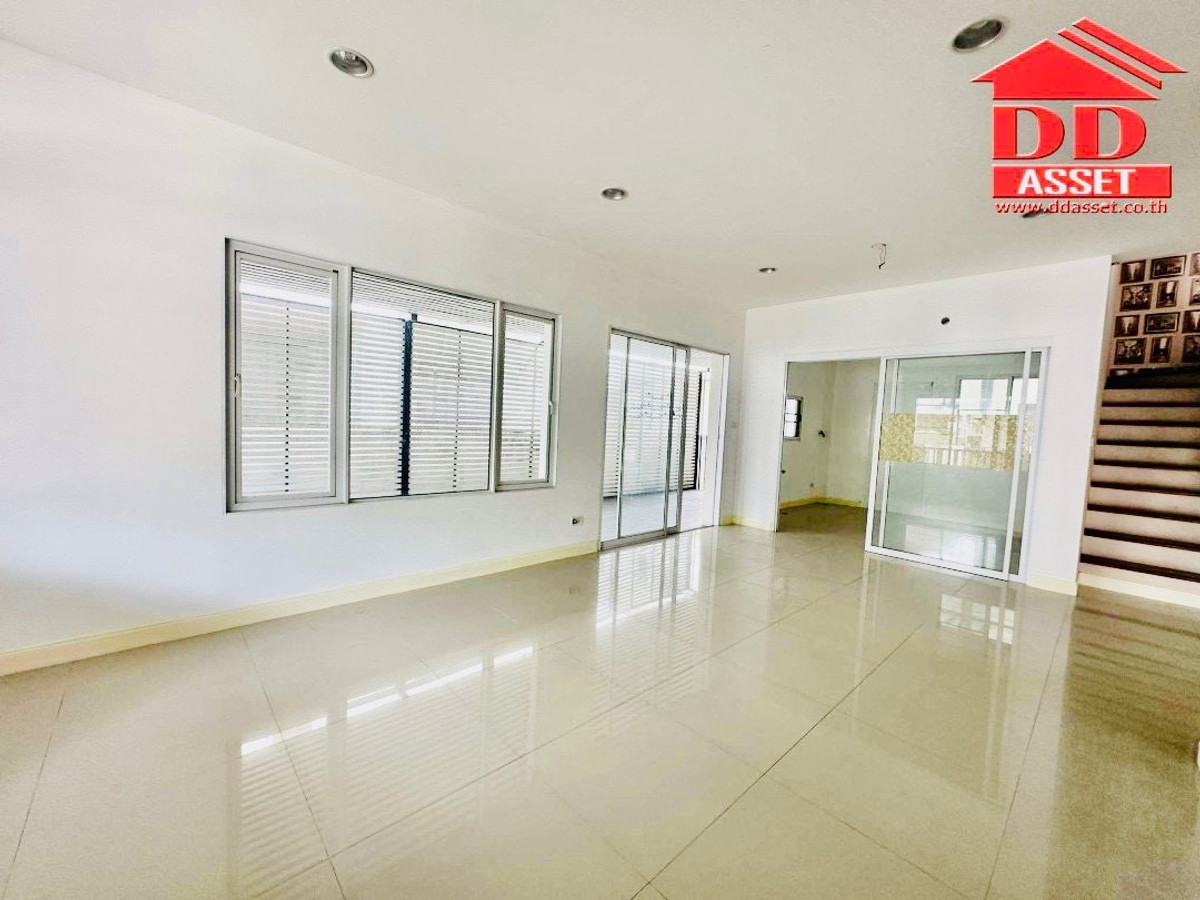 ให้เช่าบ้านมีนบุรี-ร่มเกล้า : ให้เช่าบ้านเดี่ยว โครงการ พาร์คเวย์ แอทอีซ รามคำแหง 190/1 (Parkway @Ease Ramkhamhaeng) ใกล้ถนนรามคำแหง และรถไฟฟ้าสายสีส้ม  รหัส : H8279