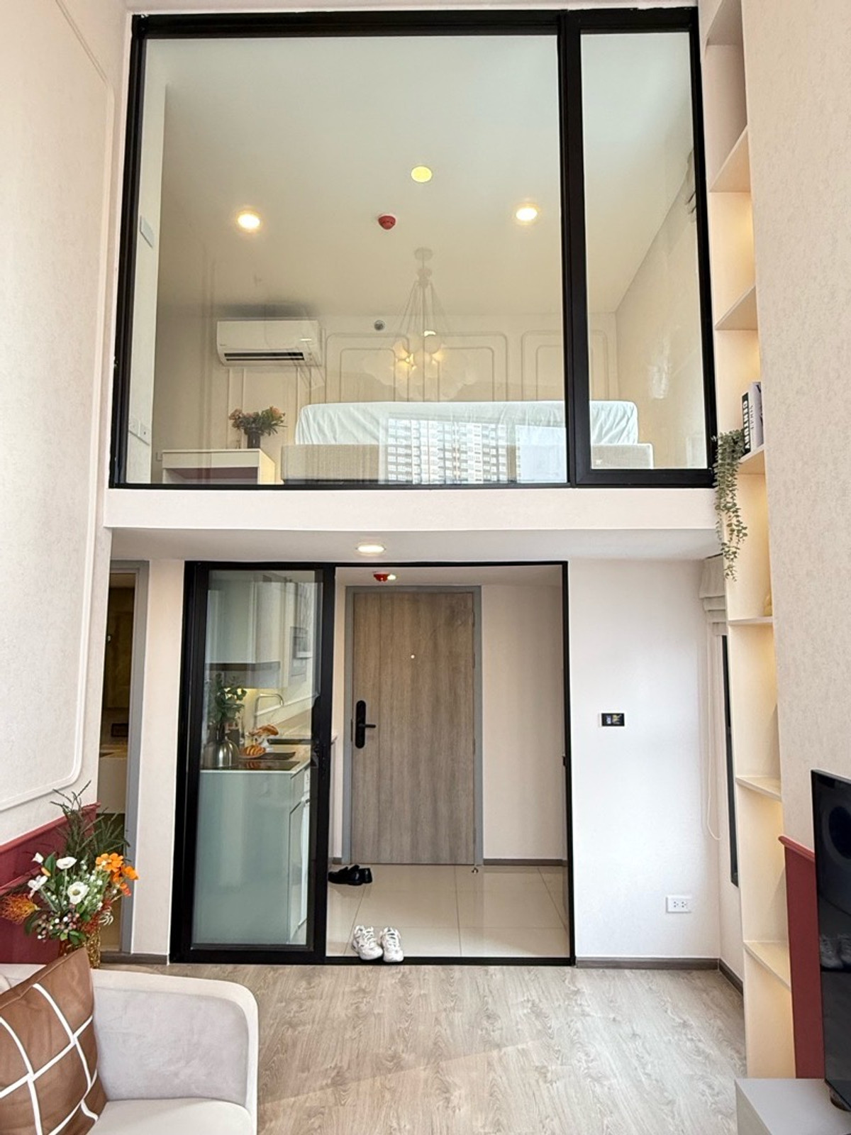 For SaleCondoRatchadapisek, Huaikwang, Suttisan : ✨Deal Sohot ❤️‍🔥 
📍 SOHO Bangkok Ratchada (Soho Bangkok Ratchada)