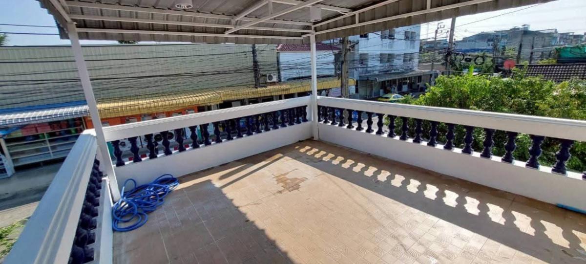 ขายทาวน์โฮมพุทธมณฑล ศาลายา : ขายทาวน์เฮ้าส์/ทาวน์โฮม  บ้านเจ้าพระยาวิลล่า รีโนเวทใหม่ ศาลาธรรมสพน์ เขต ทวีวัฒนา กรุงเทพ CX-145096