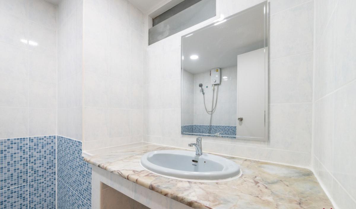 For SaleCondoRama9, Petchburi, RCA : For Sale Condo , Duliya Chalisma , MRT-Thailand Cultural Centre , Bang Kapi , Huai Khwang , Bangkok , CX-145076