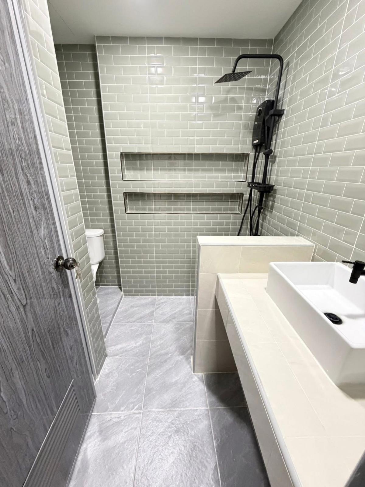 ขายทาวน์โฮมโชคชัย4 ลาดพร้าว71 : ขายทาวน์เฮ้าส์/ทาวน์โฮม  เลิศอุบล โชคชัย 4 ซอย 22 MRT-โชคชัย 4 (สายสีเหลือง) ลาดพร้าว เขต ลาดพร้าว กรุงเทพ CX-144693