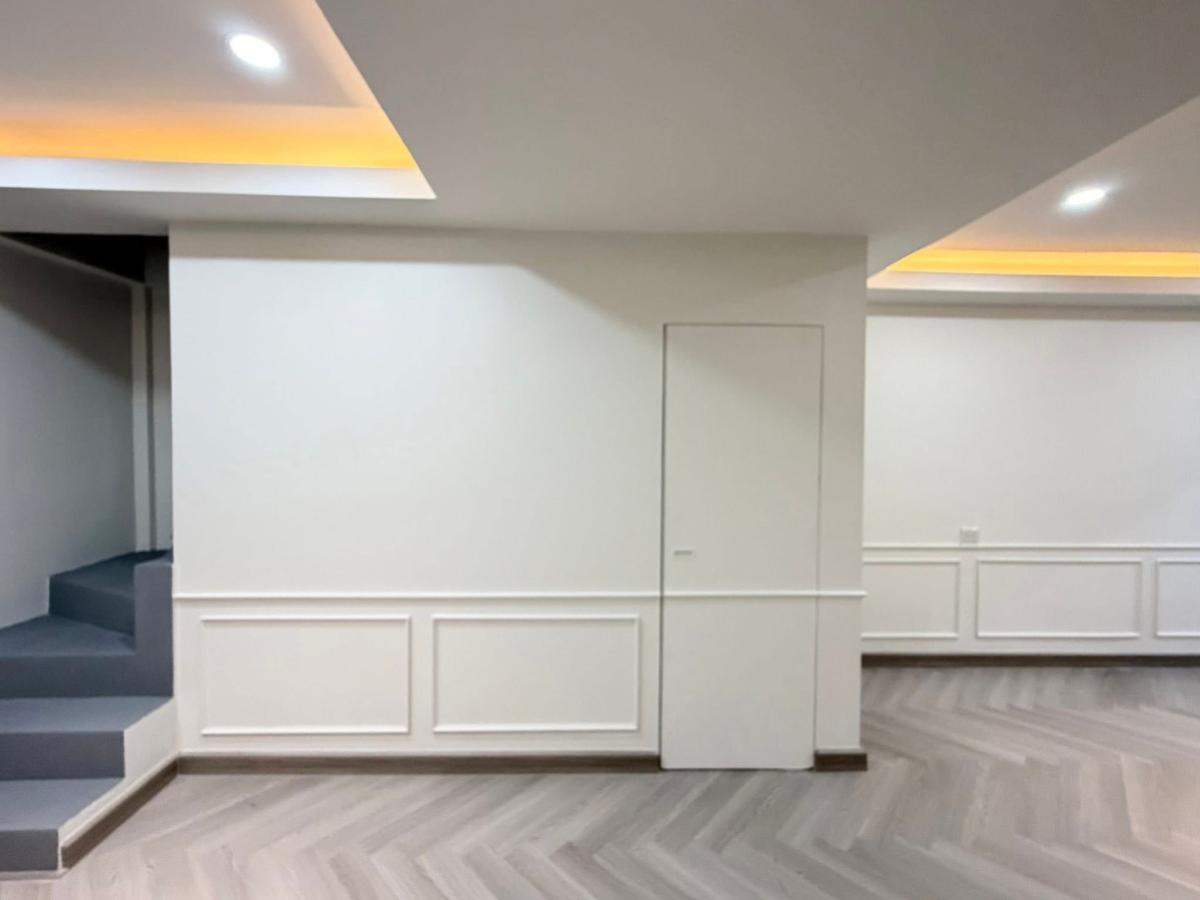 ขายทาวน์โฮมโชคชัย4 ลาดพร้าว71 : ขายทาวน์เฮ้าส์/ทาวน์โฮม  เลิศอุบล โชคชัย 4 ซอย 22 MRT-โชคชัย 4 (สายสีเหลือง) ลาดพร้าว เขต ลาดพร้าว กรุงเทพ CX-144693