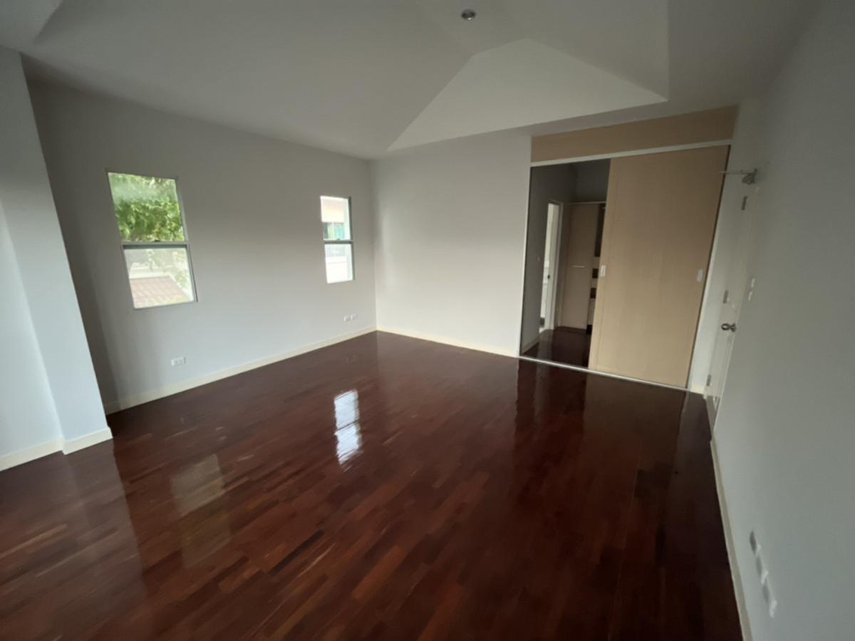 For SaleHouseSeri Thai, Ramkhamhaeng Nida : For Sale House , Mantana Onnut - Wongwaen 1 , wide frontage , newly renovated , Dok Mai , Prawet , Bangkok , CX-144939