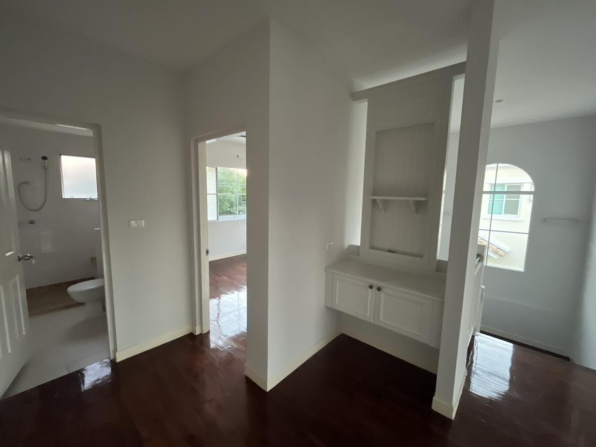 For SaleHouseSeri Thai, Ramkhamhaeng Nida : For Sale House , Mantana Onnut - Wongwaen 1 , wide frontage , newly renovated , Dok Mai , Prawet , Bangkok , CX-144939