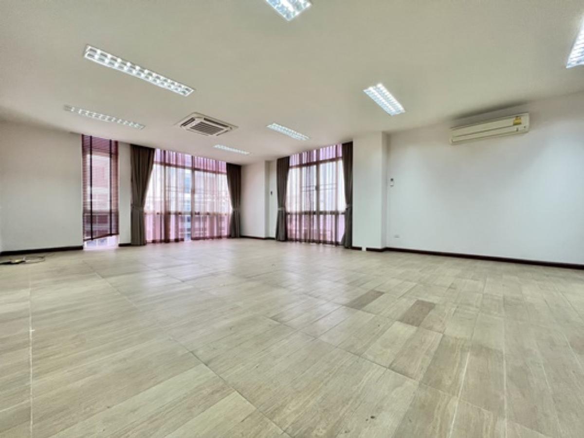 For SaleHome OfficeKaset Nawamin,Ladplakao : For Sale Homeoffice , Biz Galleria , wide frontage , newly renovated , Nuan Chan , Bung Kum , Bangkok , CX-144713