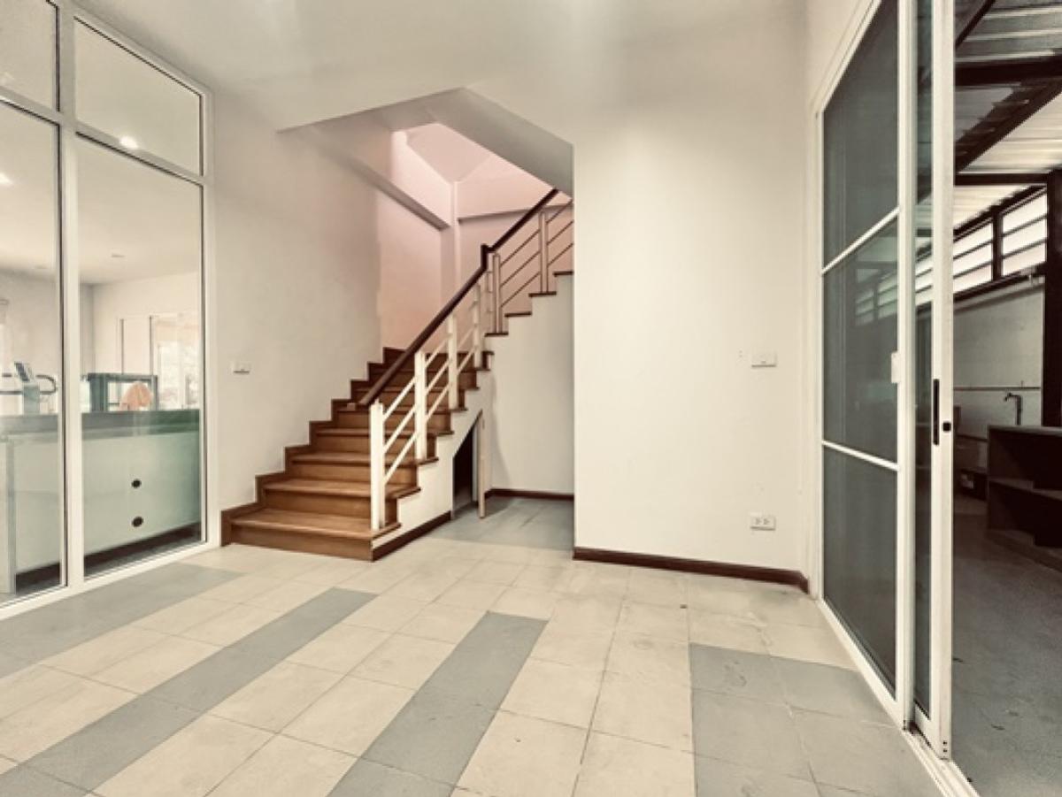 For SaleHome OfficeKaset Nawamin,Ladplakao : For Sale Homeoffice , Biz Galleria , wide frontage , newly renovated , Nuan Chan , Bung Kum , Bangkok , CX-144713
