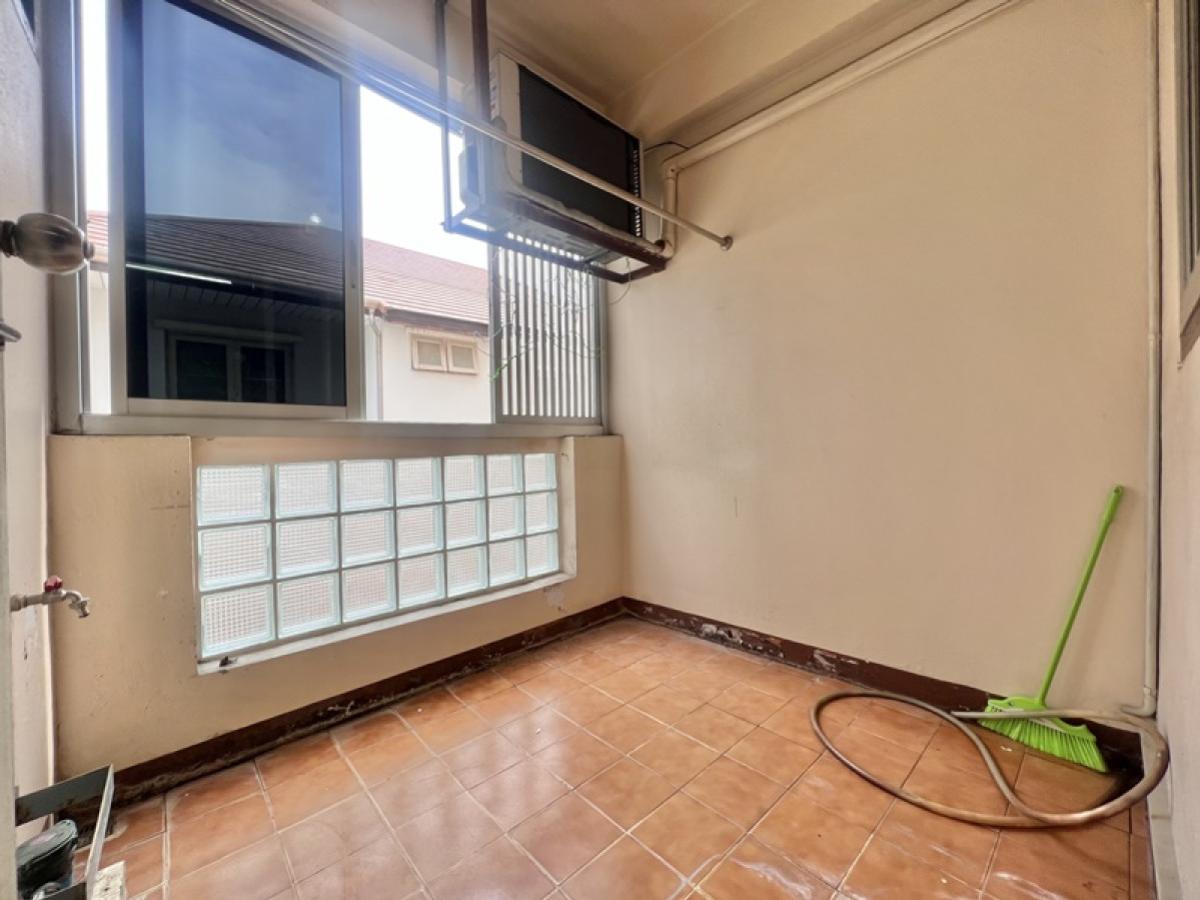 ขายลาดพร้าว101 แฮปปี้แลนด์ : ขายอพาร์ทเม้นท์ ลาดพร้าว 122 แยก 3 พลับพลา วังทองหลาง กรุงเทพ CX-144606