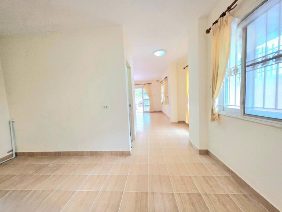 For SaleTownhomePattaya, Bangsaen, Chonburi : For Sale Townhouse/Townhome  , Baan Thanvalai , corner unit , Bueng , Si Racha , Chon Buri , CX-144626