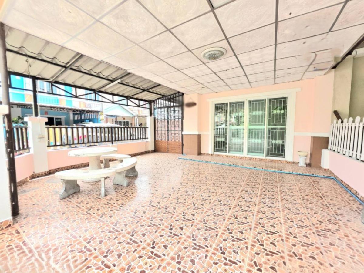 For SaleTownhomePattaya, Bangsaen, Chonburi : For Sale Townhouse/Townhome  , Baan Thanvalai , corner unit , Bueng , Si Racha , Chon Buri , CX-144626