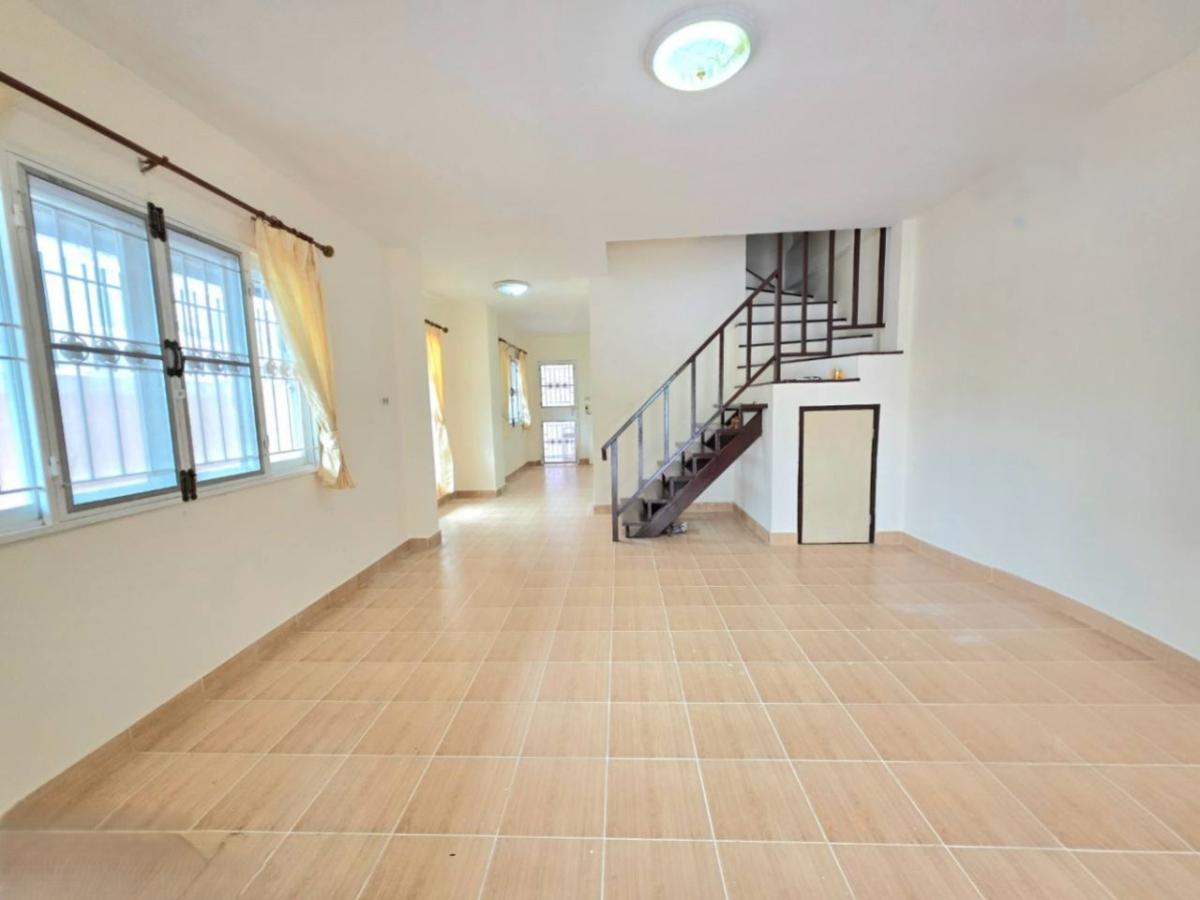 For SaleTownhomePattaya, Bangsaen, Chonburi : For Sale Townhouse/Townhome  , Baan Thanvalai , corner unit , Bueng , Si Racha , Chon Buri , CX-144626