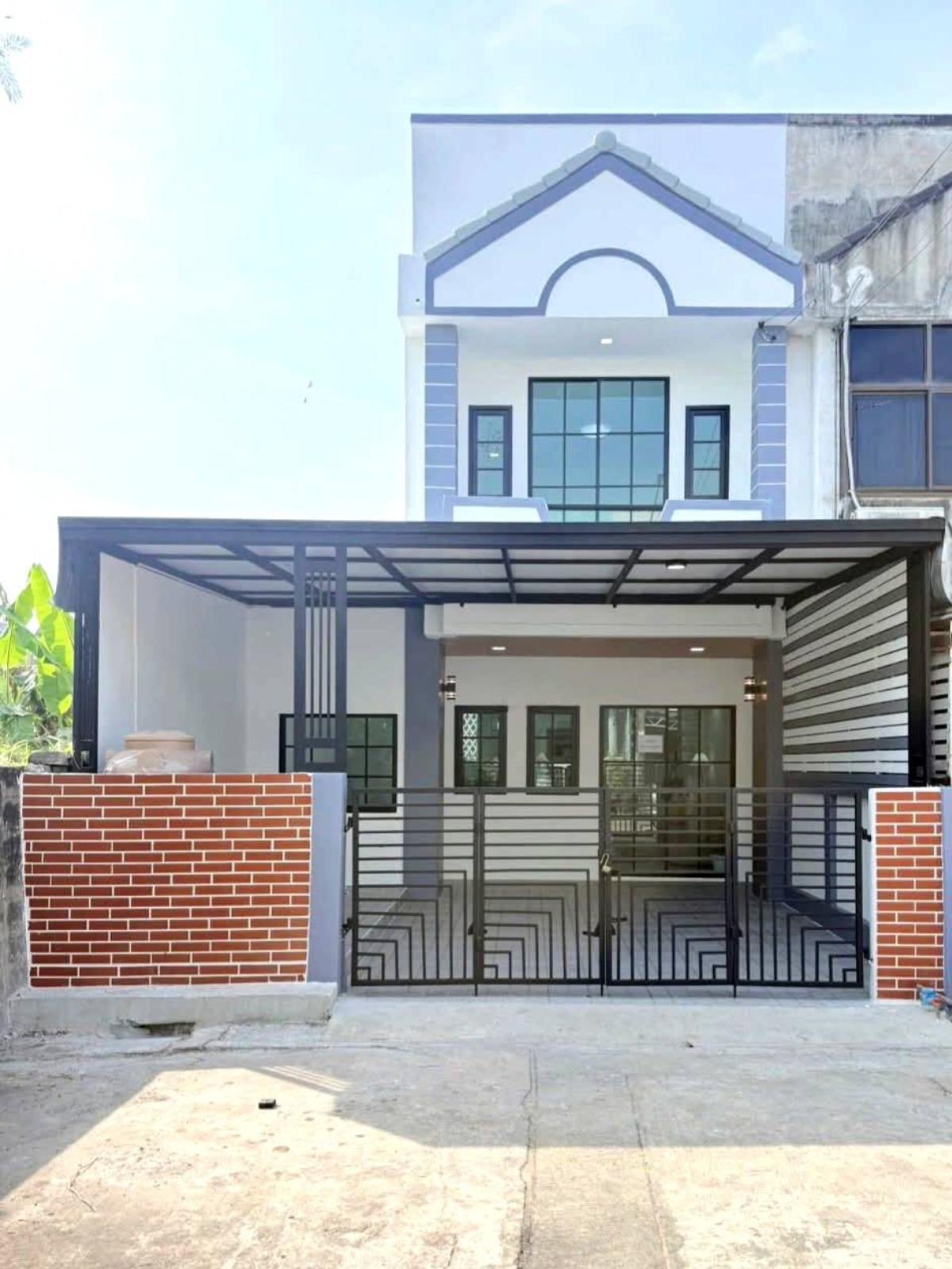 ขายทาวน์โฮมนวมินทร์ รามอินทรา : ขายทาวน์เฮ้าส์/ทาวน์โฮม  อัมรินทร์นิเวศน์ 3 ผัง 4 ห้องมุม รีโนเวทใหม่ สายไหม เขต สายไหม กรุงเทพ CX-144611