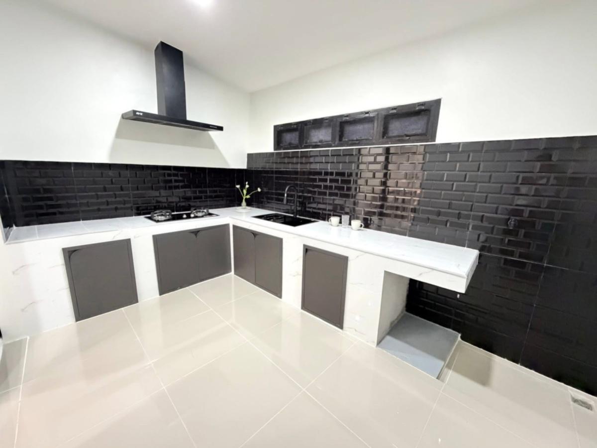 ขายทาวน์โฮมโชคชัย4 ลาดพร้าว71 : เช่าทาวน์โฮม โชคชัย 4 ซอย 22 รีโนเวทใหม่ ลาดพร้าว เขต ลาดพร้าว กรุงเทพ CX-144600