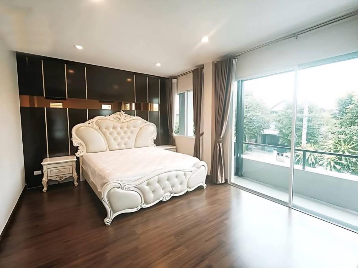 ขายบ้านเอกชัย บางบอน : ขายบ้าน  ชวนชื่น แกรนด์ เอกชัย-บางบอน หน้ากว้าง บางบอน เขต บางบอน กรุงเทพ CX-144581