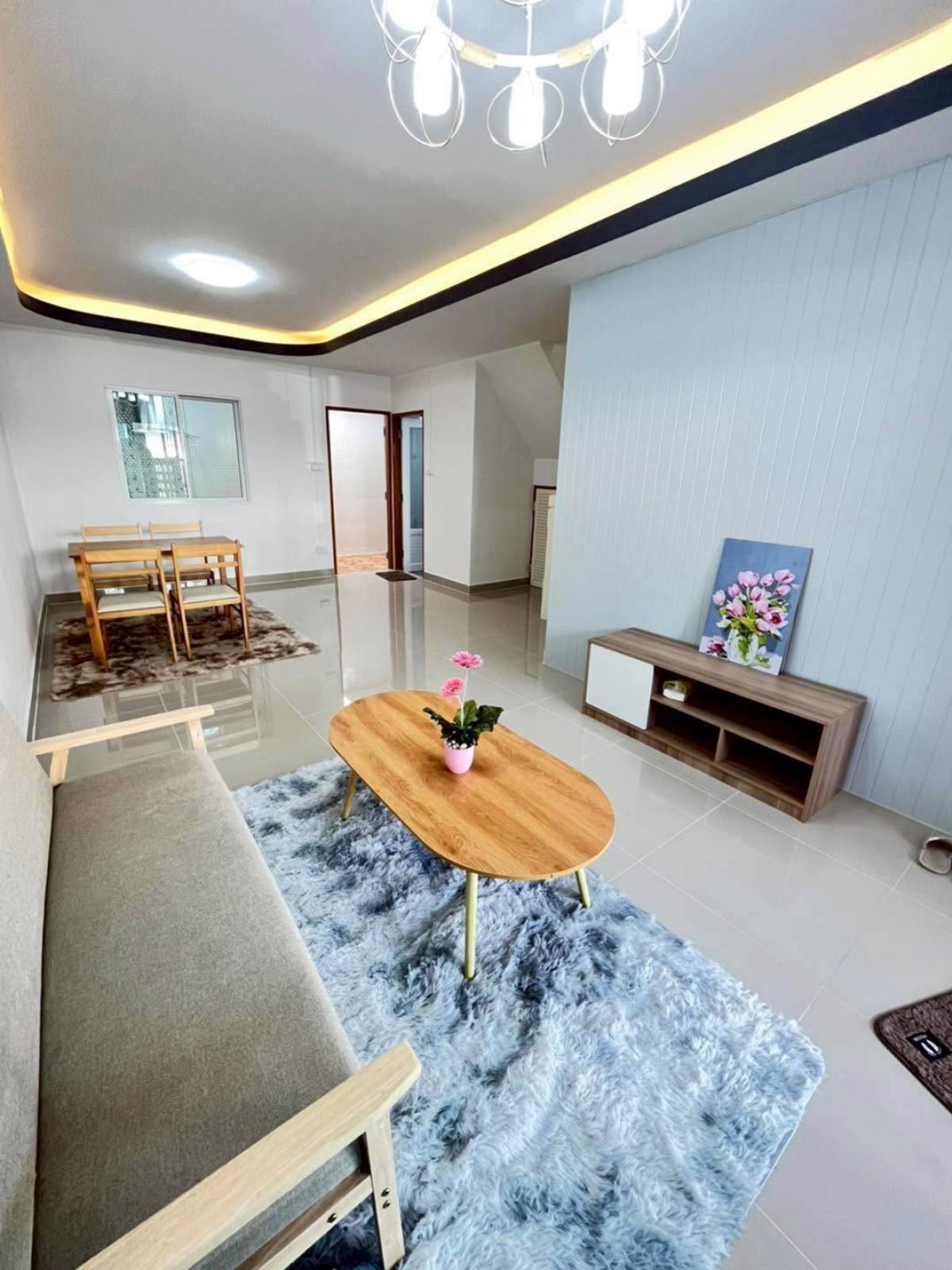 For SaleTownhomePathum Thani,Rangsit, Thammasat : For Sale Townhouse/Townhome  , Baan Pruksa 44 Rangsit - Klong 2 , newly renovated , Khlong Song , khlong Luang , Pathum Thani , CX-144517