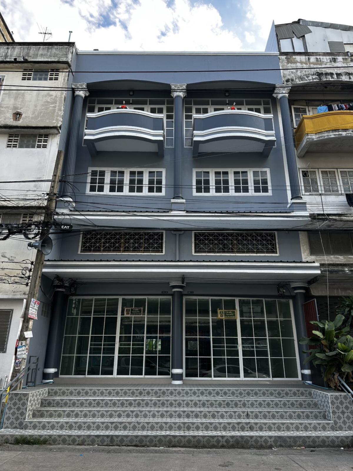 For SaleShop HouseMin Buri, Romklao : For Sale Commercial Building , Rungnapa Place , MRT-Min Buri , Min Buri , Min Buri , Bangkok , CX-144386