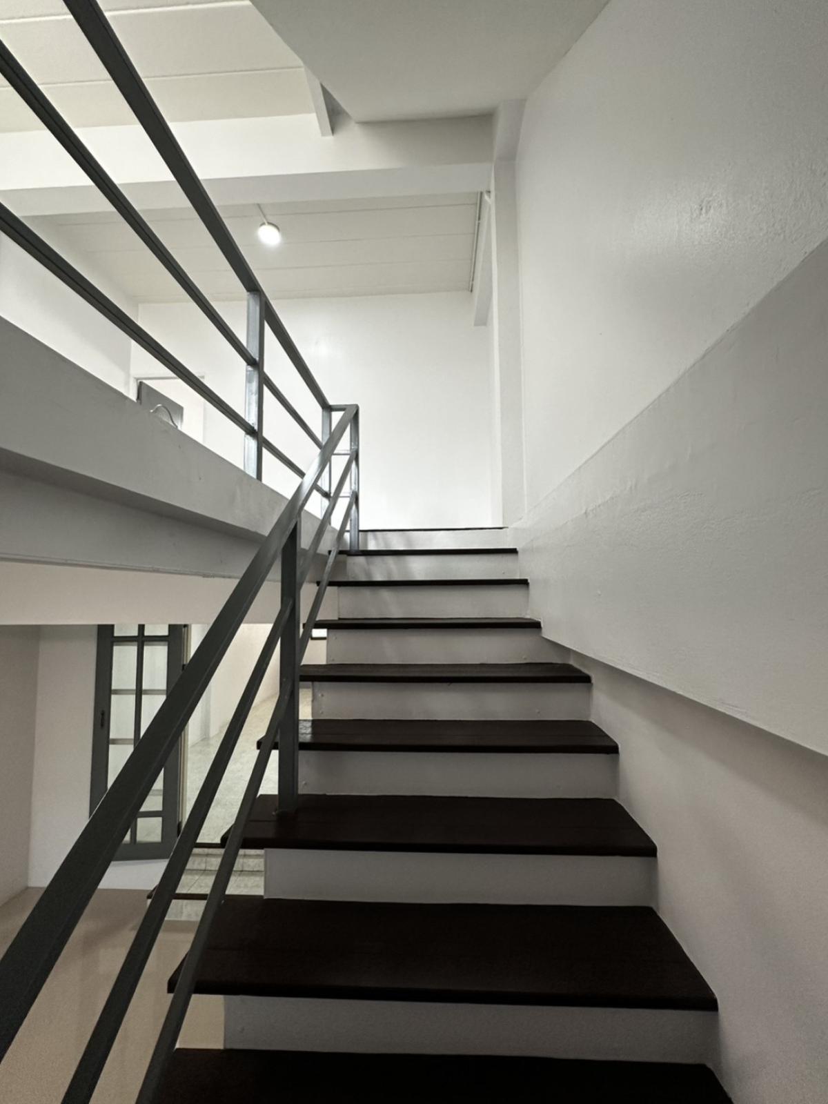 For SaleShop HouseMin Buri, Romklao : For Sale Commercial Building , Rungnapa Place , MRT-Min Buri , Min Buri , Min Buri , Bangkok , CX-144386