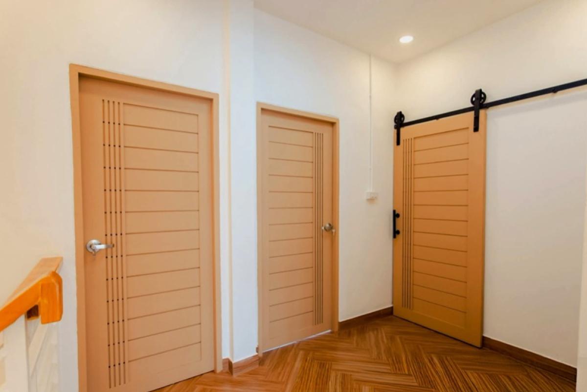 ขายทาวน์โฮมลาดพร้าว101 แฮปปี้แลนด์ : ขายทาวน์เฮ้าส์/ทาวน์โฮม  ประชากรไทย ลาดพร้าว 93 หน้ากว้าง รีโนเวทใหม่ วังทองหลาง เขต วังทองหลาง กรุงเทพ CX-142731