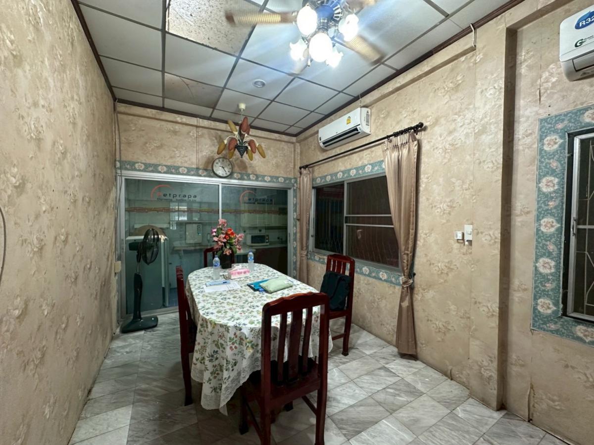 ขายบ้านรามคำแหง หัวหมาก : ขายบ้าน  กิตตินิเวศน์ หน้ากว้าง หัวหมาก เขต บางกะปิ กรุงเทพ CX-143397