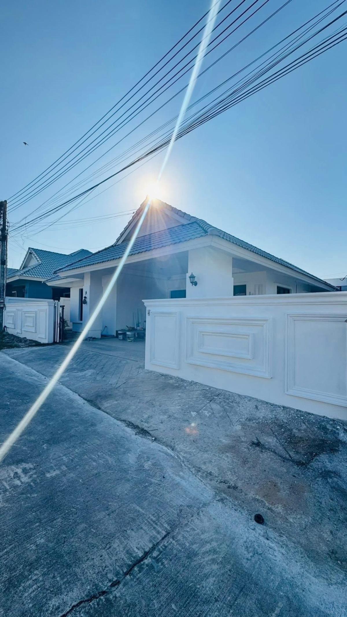 ขายบ้านพัทยา บางแสน ชลบุรี สัตหีบ : ขายบ้าน  พัทยา วิลเลจ หนองปลาไหล บางละมุง ชลบุรี CX-144220