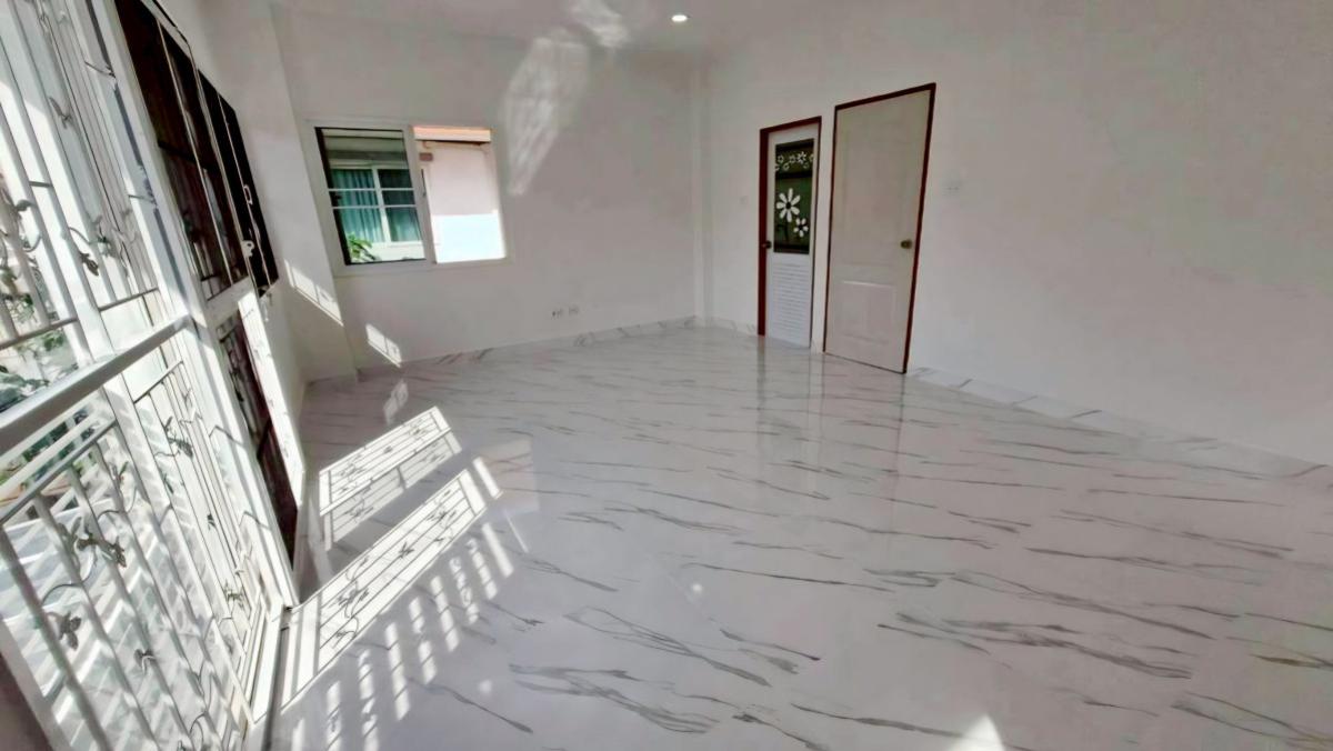 For SaleHousePathum Thani,Rangsit, Thammasat : For Sale House , Buntharik New Style Rangsit-Khlong 4 , Lat Sawai , Lam Luk Ka , Pathum Thani , CX-144196