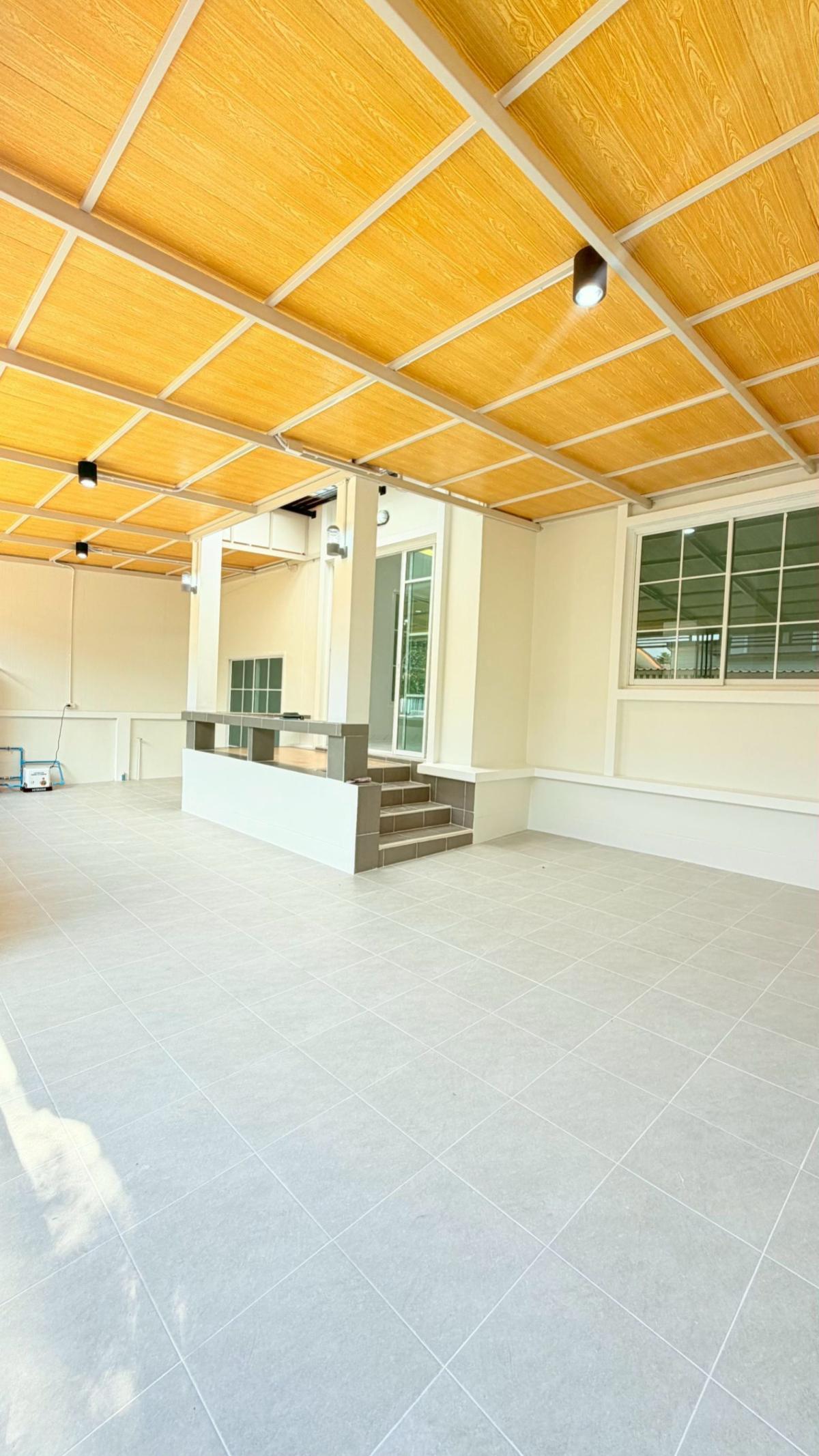 For SaleTownhomePathum Thani,Rangsit, Thammasat : For Sale Townhouse/Townhome  , Pinruethai Rangsit - Klong 7 , Bueng Bon , Nong Suea , Pathum Thani , CX-143426