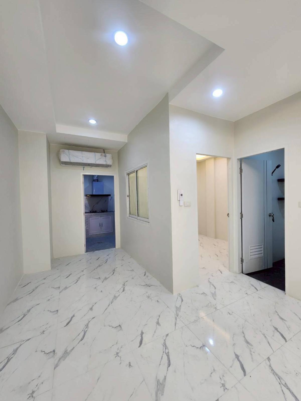 ขายทาวน์โฮมท่าพระ ตลาดพลู วุฒากาศ : ขายทาวน์เฮ้าส์/ทาวน์โฮม  เดอะ บริติช สาทร - กัลปพฤกษ์ รีโนเวทใหม่ บางหว้า เขต ภาษีเจริญ กรุงเทพ CX-143992