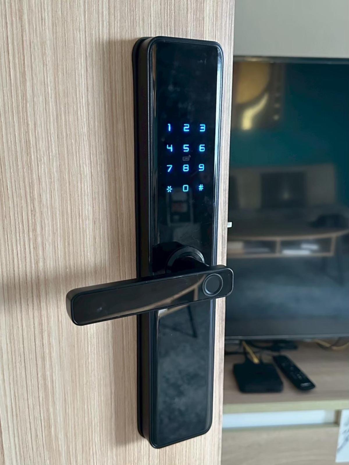 ขายคอนโดปทุมธานี รังสิต ธรรมศาสตร์ : ขายคอนโด  เพลิน เพลิน คอนโด รังสิต - เวิร์คพอยท์ 3 - 4 บางพูน เมืองปทุมธานี ปทุมธานี CX-143946