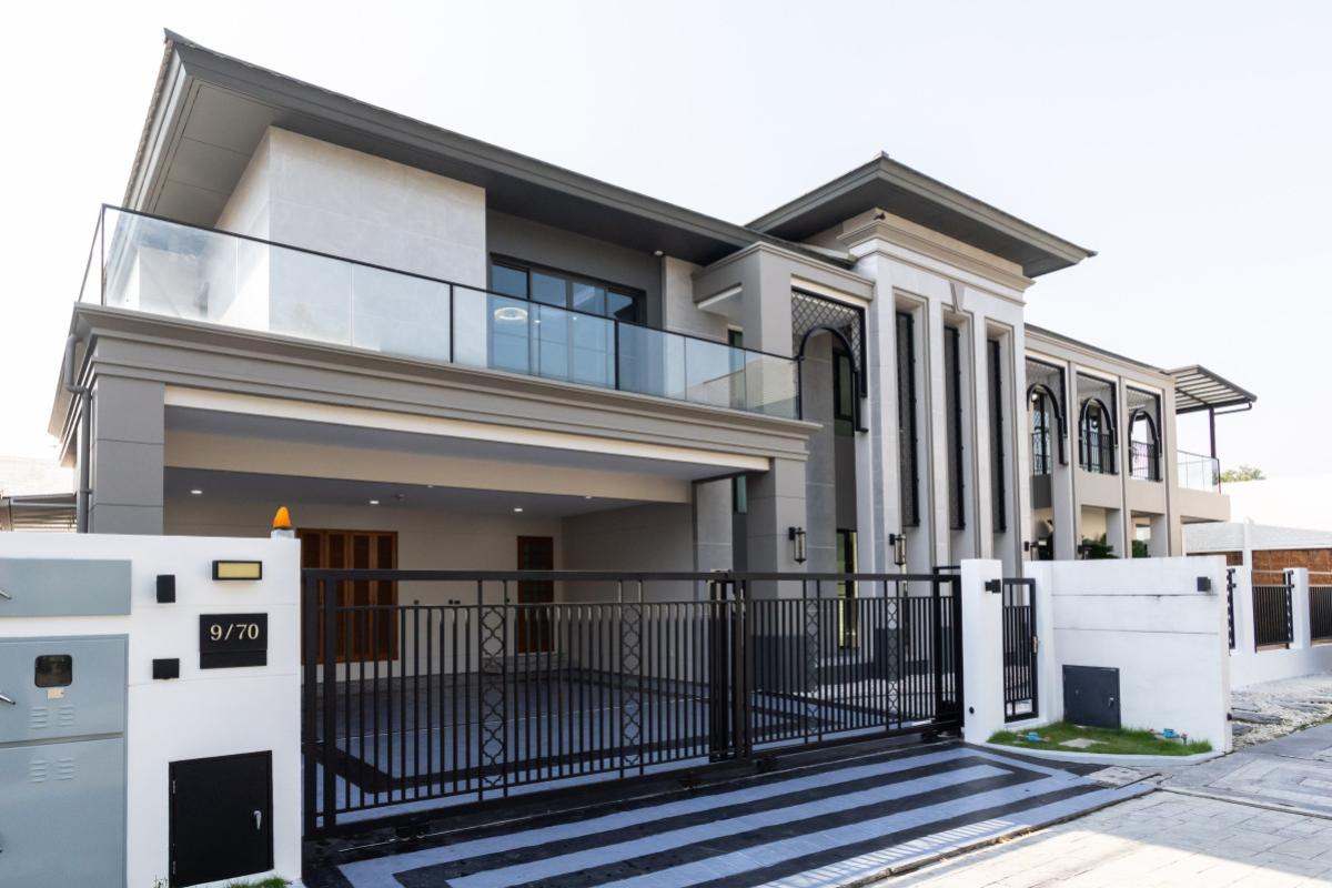 ขายบ้านสมุทรปราการ สำโรง : ขายบ้าน  แกรนด์ บางกอก บูเลอวาร์ด ศรีนครินทร์ MRT-ศรีนครินทร์ 38 (สายสีเหลือง) หนองบอน เขต ประเวศ กรุงเทพ CX-143938