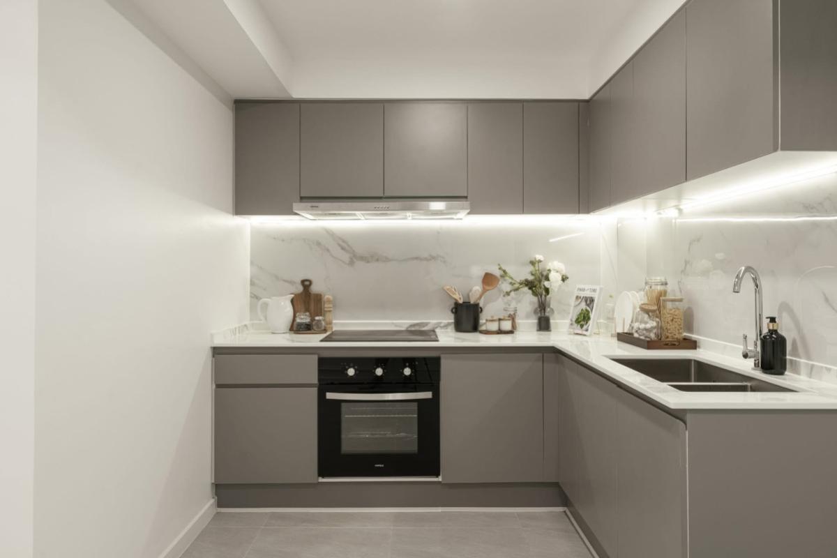 For SaleTownhomeSukhumvit, Asoke, Thonglor : For Sale Varenzia  , newly renovated , Khlong Tan Nuea , Watthana , Bangkok , CX-143842