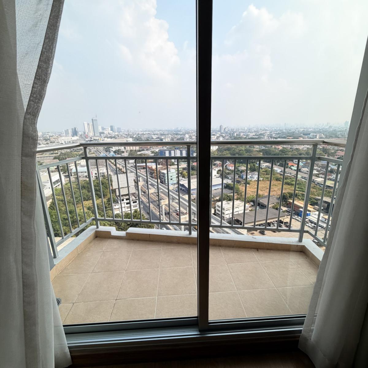 ขายคอนโดแจ้งวัฒนะ เมืองทอง : ขายคอนโด  ศุภาลัย วิสต้า ห้าแยกปากเกร็ด วิวสวย ชั้นสูง ห้องมุม ปากเกร็ด ปากเกร็ด นนทบุรี CX-144125