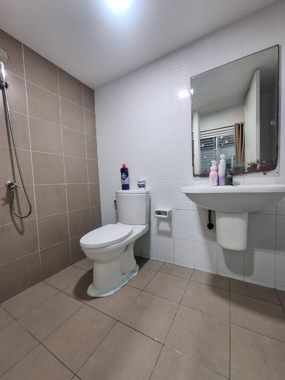 For SaleTownhomePattaya, Bangsaen, Chonburi : For Sale Townhouse/Townhome  , Baan Pruksa 121 Sahapat - Laemchabang 2 , corner unit , wide frontage , Thung Sukhla , Si Racha , Chon Buri , CX-144303