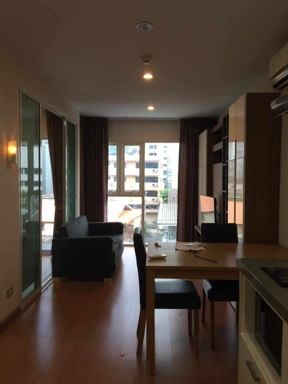 ให้เช่าคอนโดวงเวียนใหญ่ เจริญนคร : 🔥 ให้เช่า Tourmaline Gold สาทร-ตากสิน 🔥 📍 ใกล้ BTS กรุงธนบุรี  🚆 เดินทางสะดวก