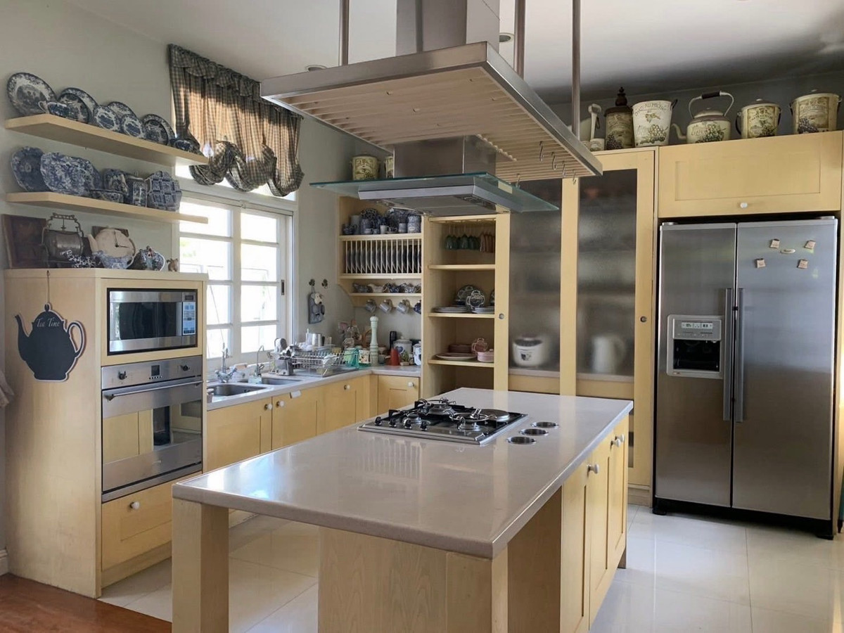 บ้านนนทบุรี บางใหญ่ บางบัวทอง : ขาย / ให้เช่า บ้านเดี่ยว ติวานนท์ ที่ดิน 216 ตร.ว ใกล้ MRT ติวานนท์ 500 เมตร พื้นที่ใช้สอย 534 ตร.ม เหมาะอยู่อาศัยหรือทำธุรกิจ
