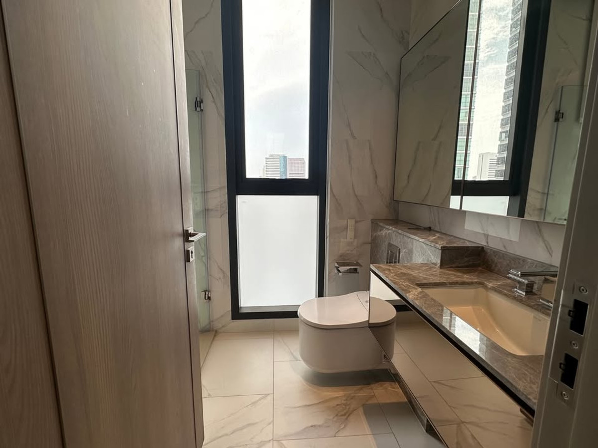 For RentCondoSathorn, Narathiwat : 💥DL-10189💥The Reserve Sathorn👉Line : @rentbkk