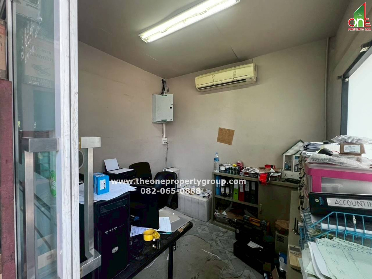 For SaleHome OfficeRama 2, Bang Khun Thian : Warehouse with office 2-2-34 rai, Rama 2 Road, Tha Kham, Samae Dam Subdistrict, Bang Khun Thian District, Bangkok.
