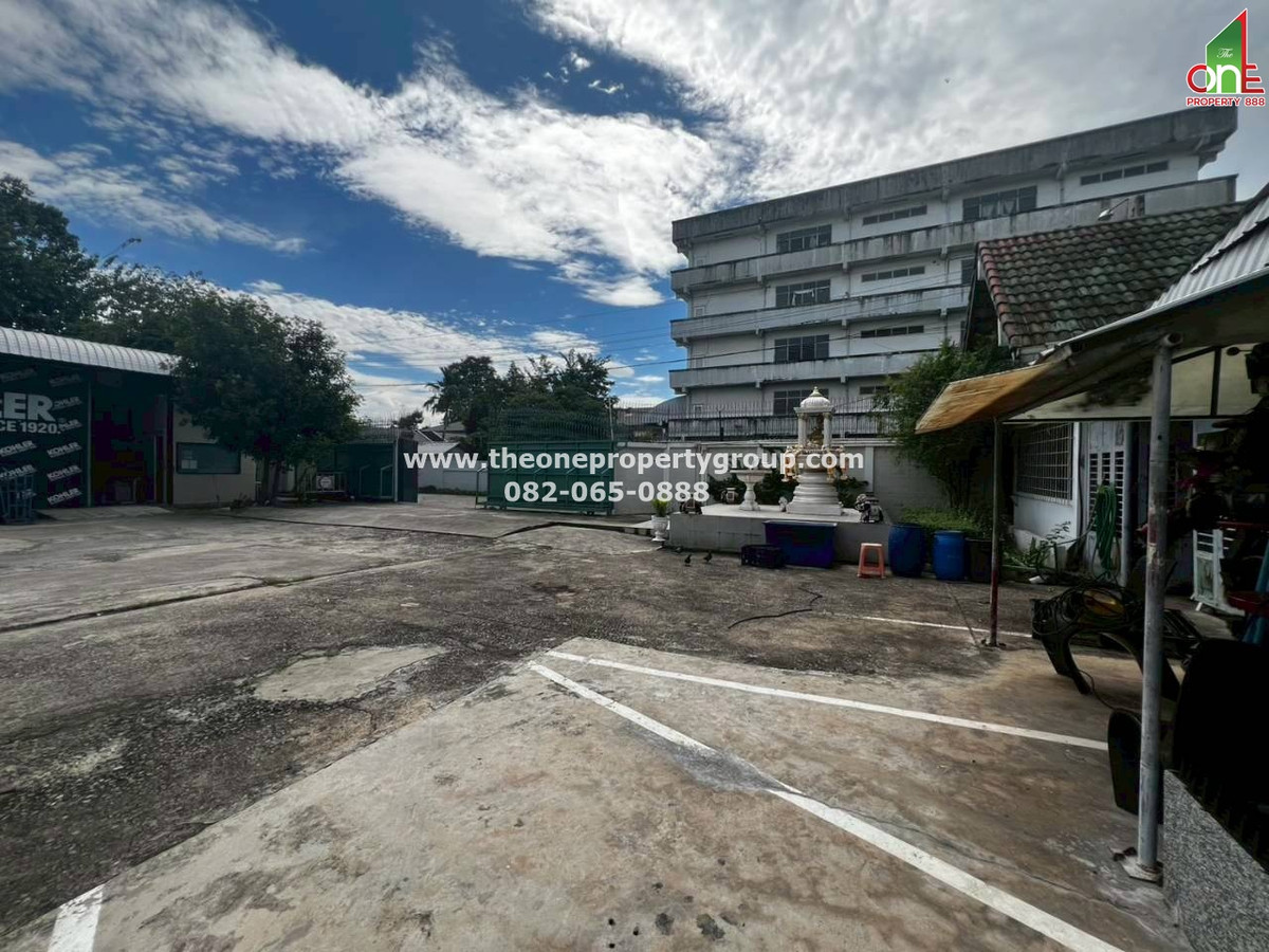 For SaleHome OfficeRama 2, Bang Khun Thian : Warehouse with office 2-2-34 rai, Rama 2 Road, Tha Kham, Samae Dam Subdistrict, Bang Khun Thian District, Bangkok.