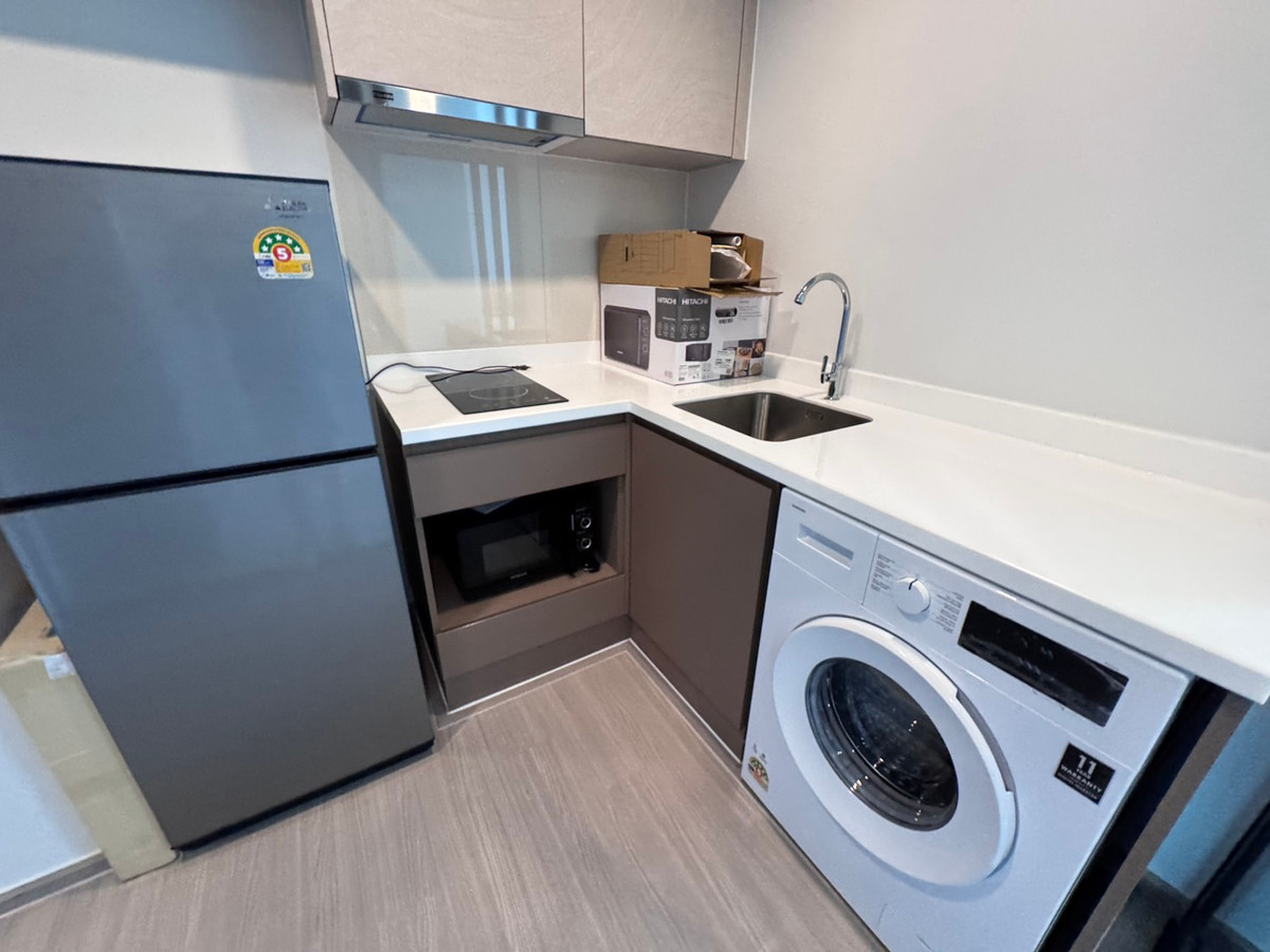 ให้เช่าคอนโดท่าพระ ตลาดพลู วุฒากาศ : ห้องใหม่ ว่างพร้อมให้เช่า Life Sathorn Sierra ชั้นสูง วิวโล่ง ใกล้ bts ตลาดพลู