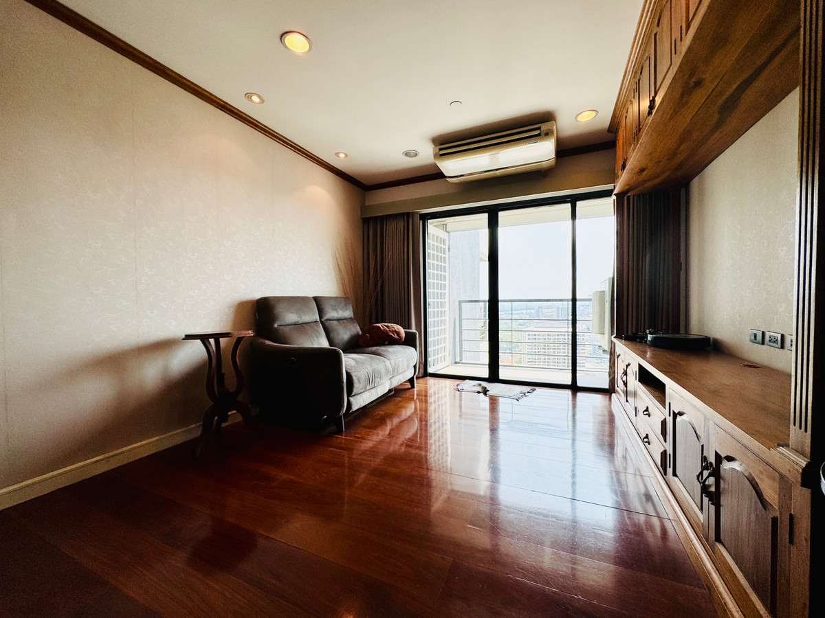 ขายคอนโดสาทร นราธิวาส : 🏠✨ สาทร การ์เด้นส์ | ขายคอนโด 2 ห้องนอน (HBH-ST-120)