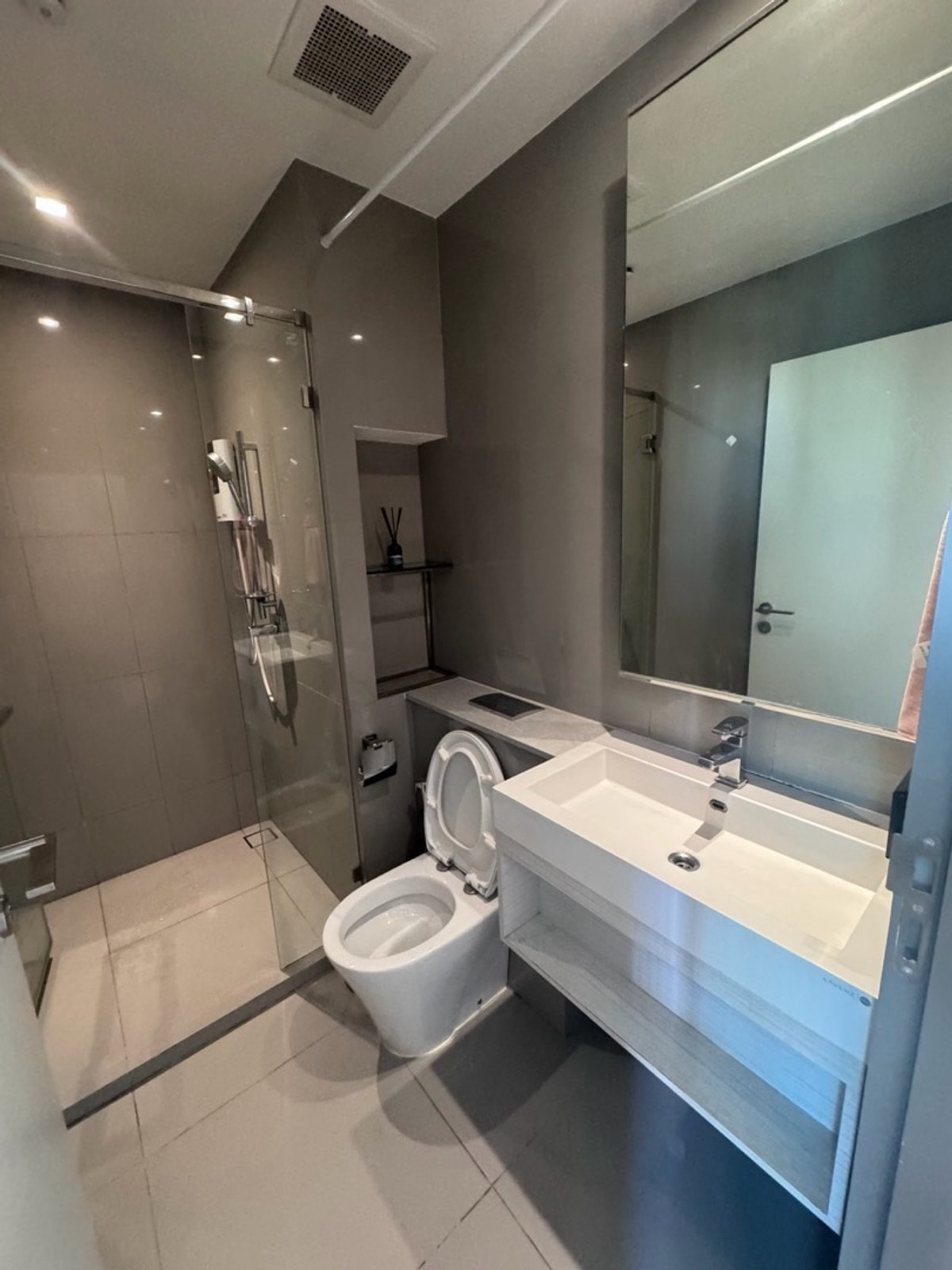 ให้เช่าคอนโดท่าพระ ตลาดพลู วุฒากาศ : 💥DL-10187💥ว่าง ให้ เช่า วิสซ์ดอม สเตชั่น รัชดา - ท่าพระ👉แอดไลน์ @rentbkk 