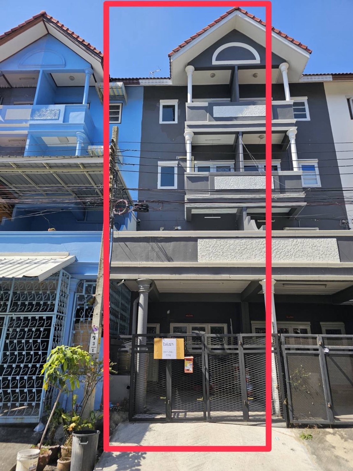 For RentTownhomeRathburana, Suksawat : House for rent, 4-story townhouse, urgent!!!!  Wiset Suk Nakhon Village, Pracha Uthit 72, suitable for living and doing business. Can store a lot of things