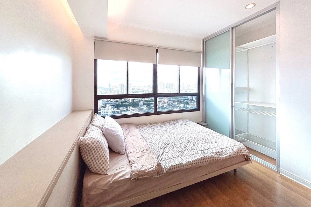 ขายคอนโดสะพานควาย จตุจักร : ⚡️ขายด่วน🔥 ห้องสวยชั้นสูง ใกล้Btsสะพานควาย🚆 | Lumpini Place Phahol-Saphankhwai