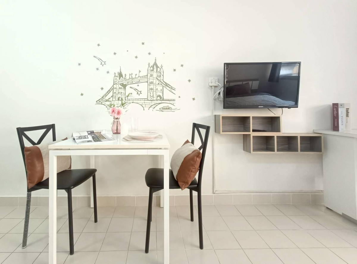 ให้เช่าคอนโดแจ้งวัฒนะ เมืองทอง : ให้เช่าคอนโดป๊อบปูล่าเมืองทองธานี 28 ตรม. ห้องพร้อมอยู่ ตึก C9 ใกล้ห้าง Cosmo